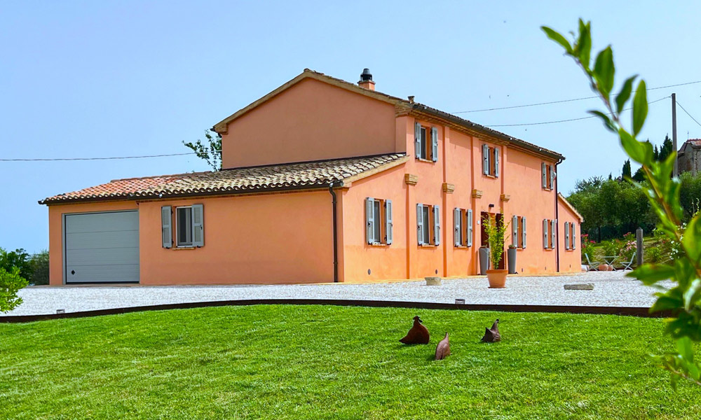 Farmhouse Cartoceto Pesaro Marche Italy