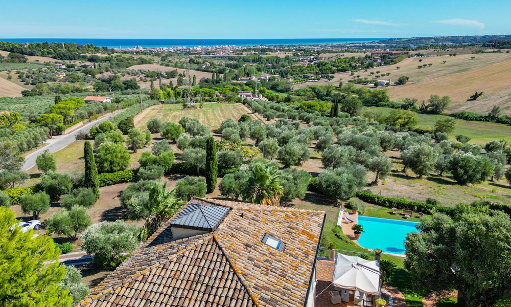 Villa Civitanova Marche Italy Seaview Pool