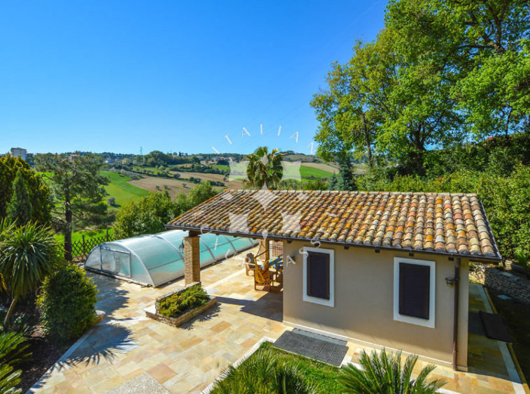Farmhouse Lapedona Fermo Marche Italy Panorama