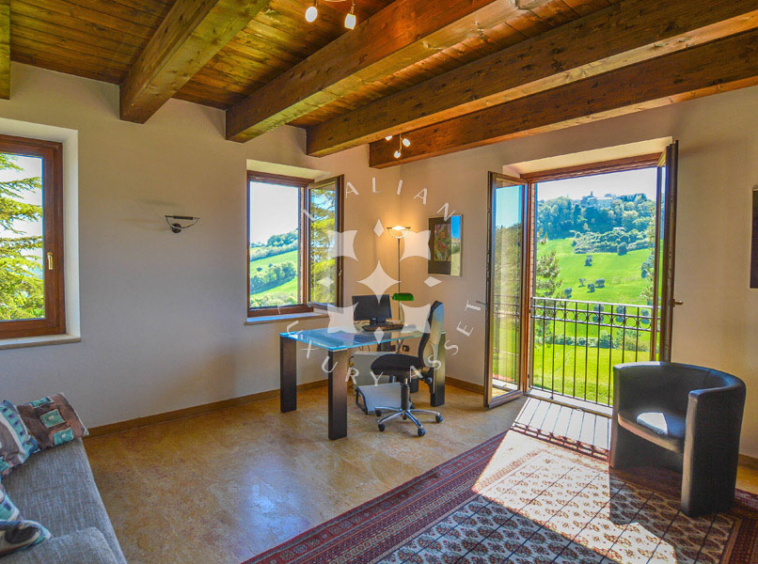 Farmhouse Lapedona Fermo Marche Italy Panorama