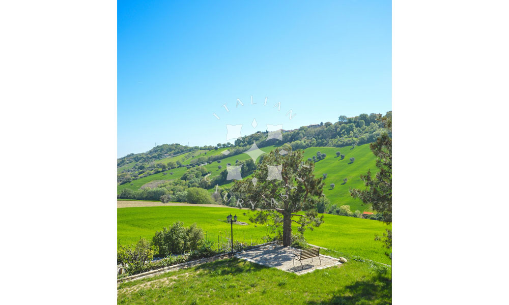 Farmhouse Lapedona Fermo Marche Italy Panorama