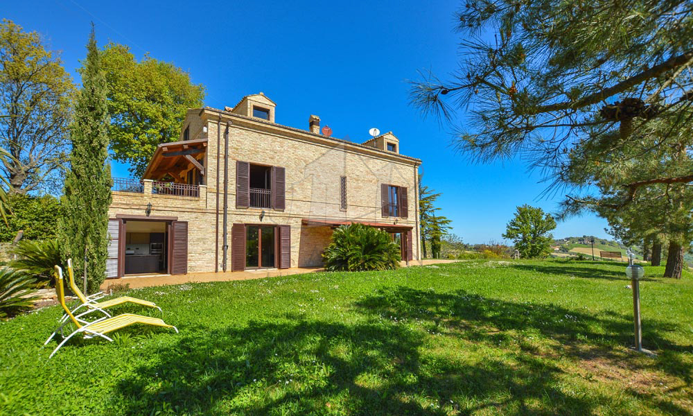 Farmhouse Lapedona Fermo Marche Italy Pool