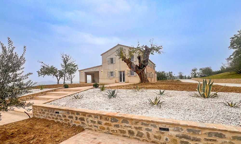 Farmhouse Orciano Pesaro Marche Italy Pool