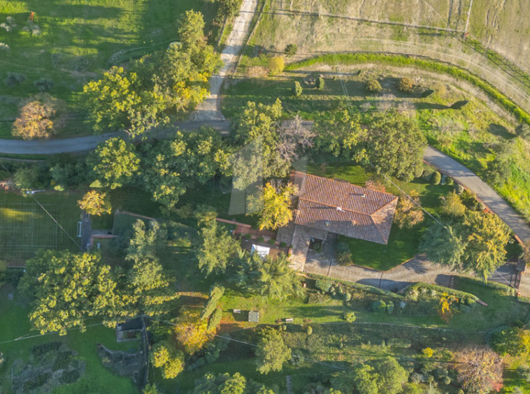 Villa Arezzo Tuscany Tennis Court Italy