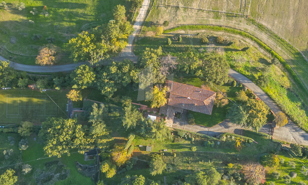 Villa Arezzo Tuscany Tennis Court Italy