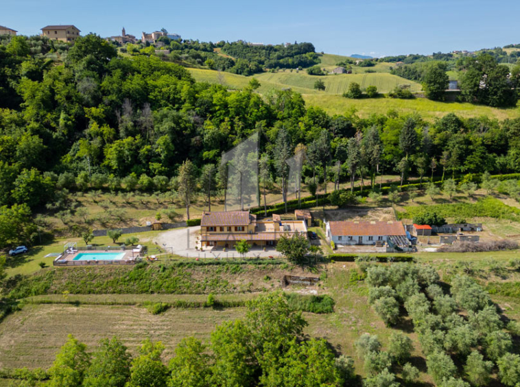 Agriturismo Ponzano Fermo Marche Italy Panorama Pool