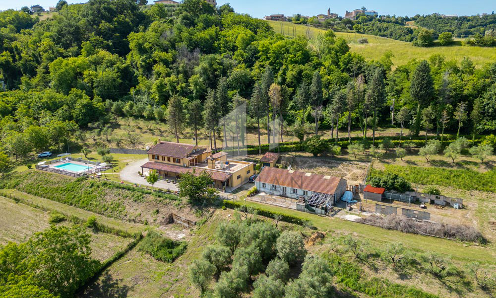 Agriturismo Ponzano Fermo Marche Italy Panorama Pool