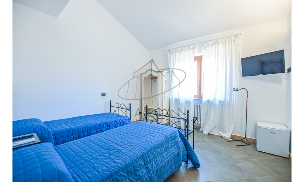 Agriturismo Ponzano Fermo Marche Italy Panorama Pool