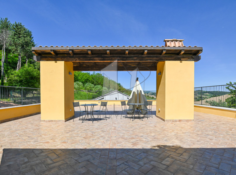 Agriturismo Ponzano Fermo Marche Italy Panorama Pool