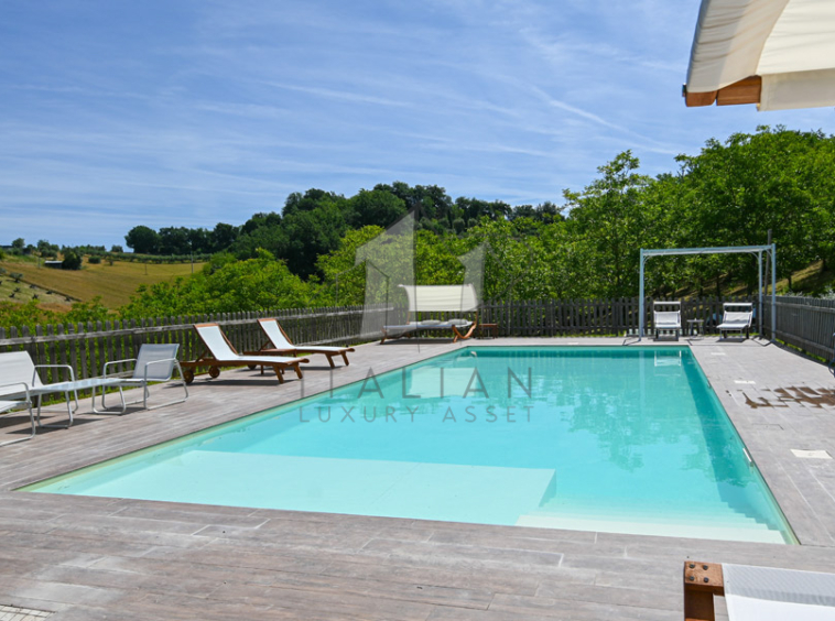 Agriturismo Ponzano Fermo Marche Italy Panorama Pool