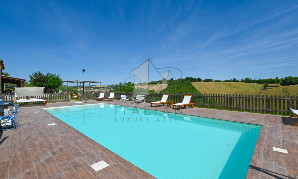 Agriturismo Ponzano Fermo Marche Italy Panorama Pool