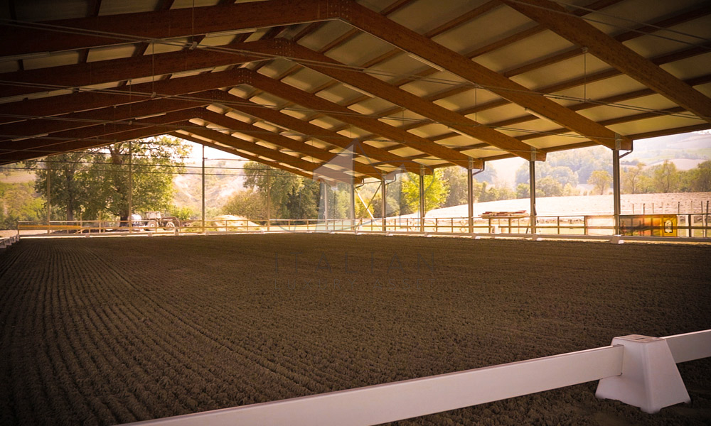 Agriturismo San Lorenzo in Campo Marche Italy Riding Stables