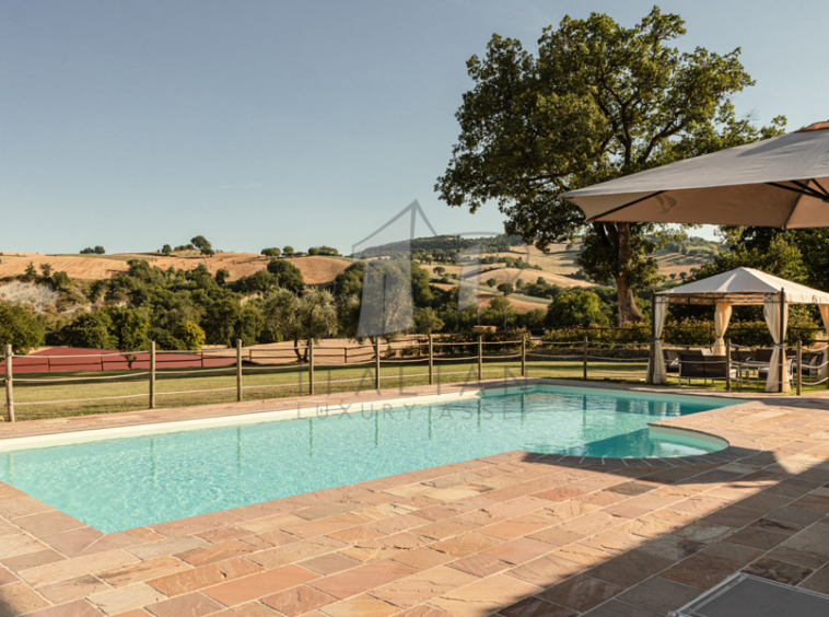 Agriturismo San Lorenzo in Campo Marche Italy Riding Stables