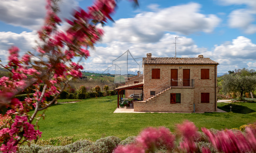 Agriturismo Ponzano Fermo Marche Italy Panorama