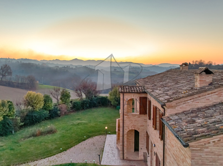 Agriturismo Ponzano Fermo Marche Italy Panorama