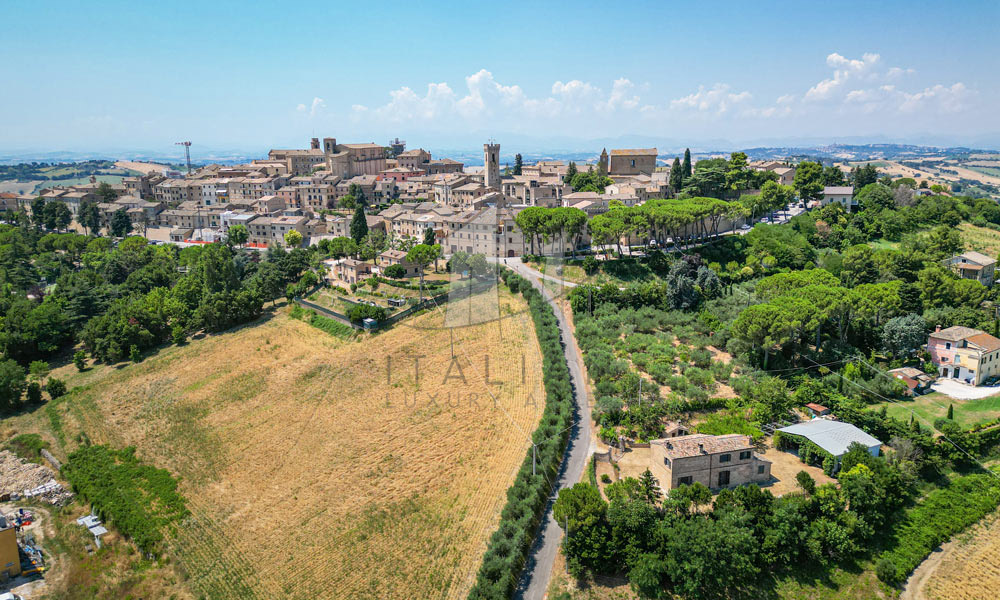 Farmhouse Montelupone Macerata Marche Italy Panorama