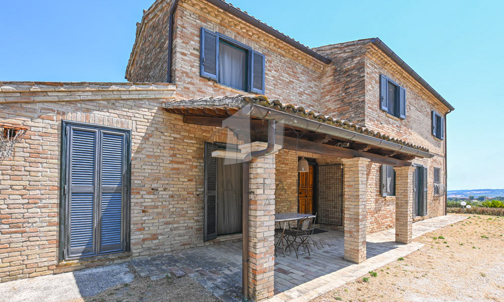 Farmhouse Montelupone Macerata Marche Italy Panorama