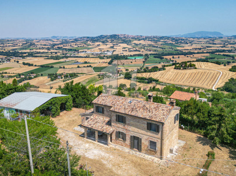 Farmhouse Montelupone Macerata Marche Italy Panorama
