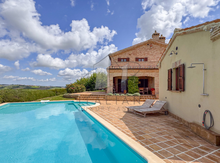 Ancona Marche Barbara Farmhouse Luxury