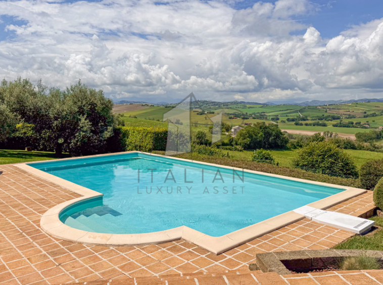 Ancona Marche Barbara Farmhouse Luxury