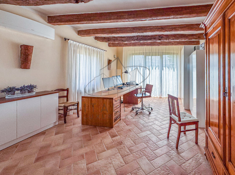 Ancona Marche Barbara Farmhouse Luxury