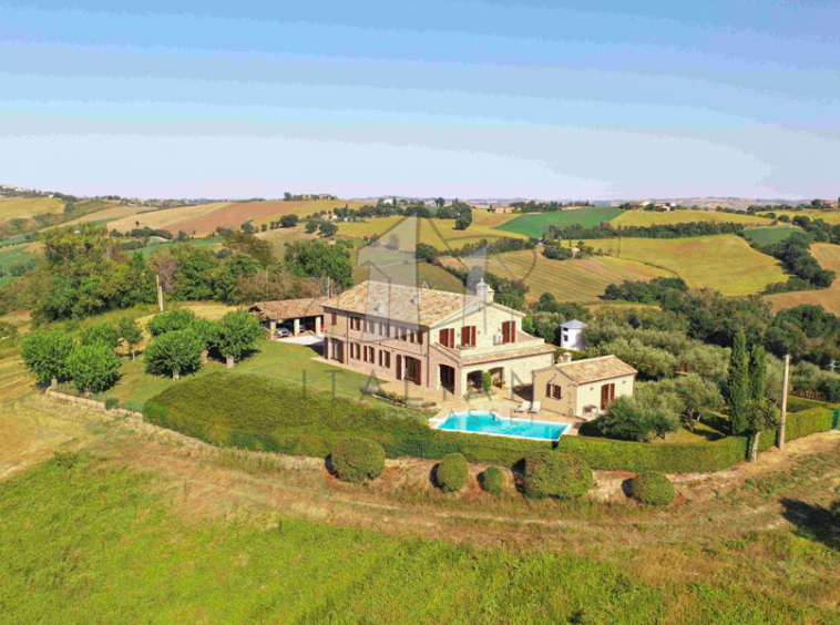 Ancona Marche Barbara Farmhouse Luxury