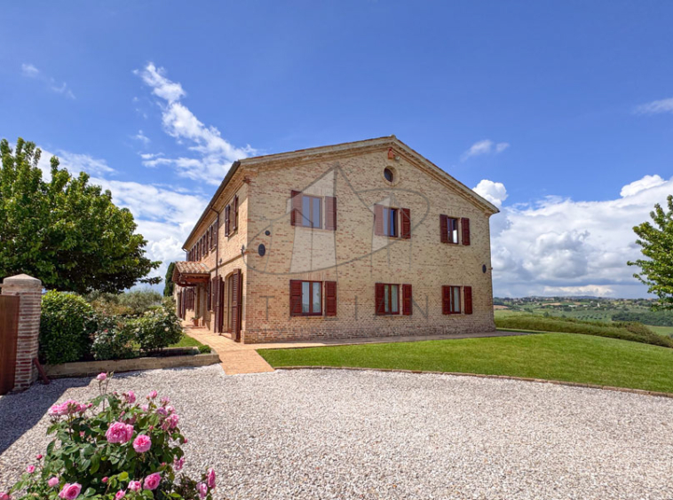Ancona Marche Barbara Farmhouse Luxury