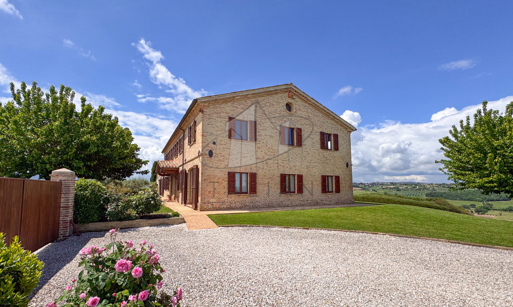 Ancona Marche Barbara Farmhouse Luxury