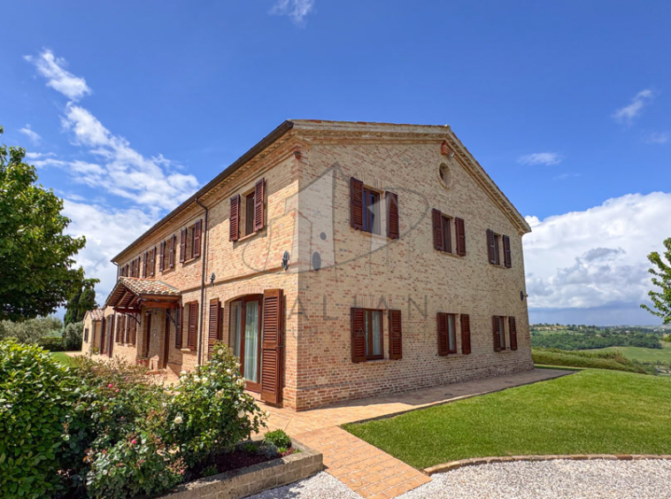 Ancona Marche Barbara Farmhouse Luxury