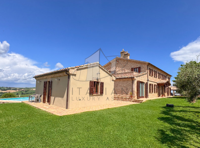 Ancona Marche Barbara Farmhouse Luxury