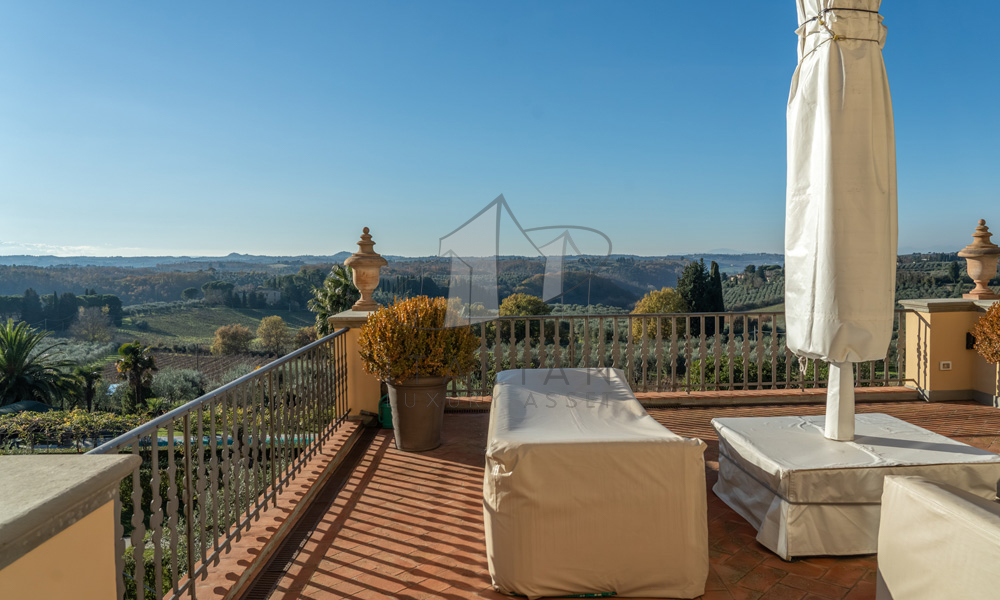 Historic Villa Chianti Vineyard Florence Tuscany Italy
