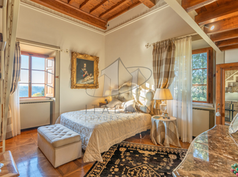 Historic Villa Chianti Vineyard Florence Tuscany Italy