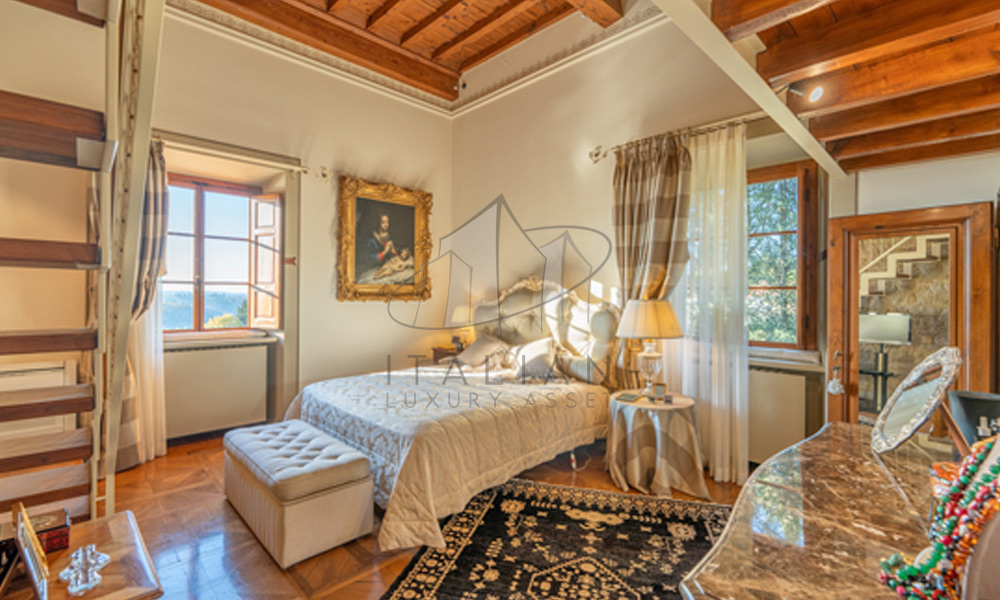Historic Villa Chianti Vineyard Florence Tuscany Italy