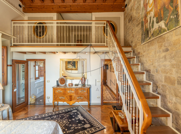 Historic Villa Chianti Vineyard Florence Tuscany Italy