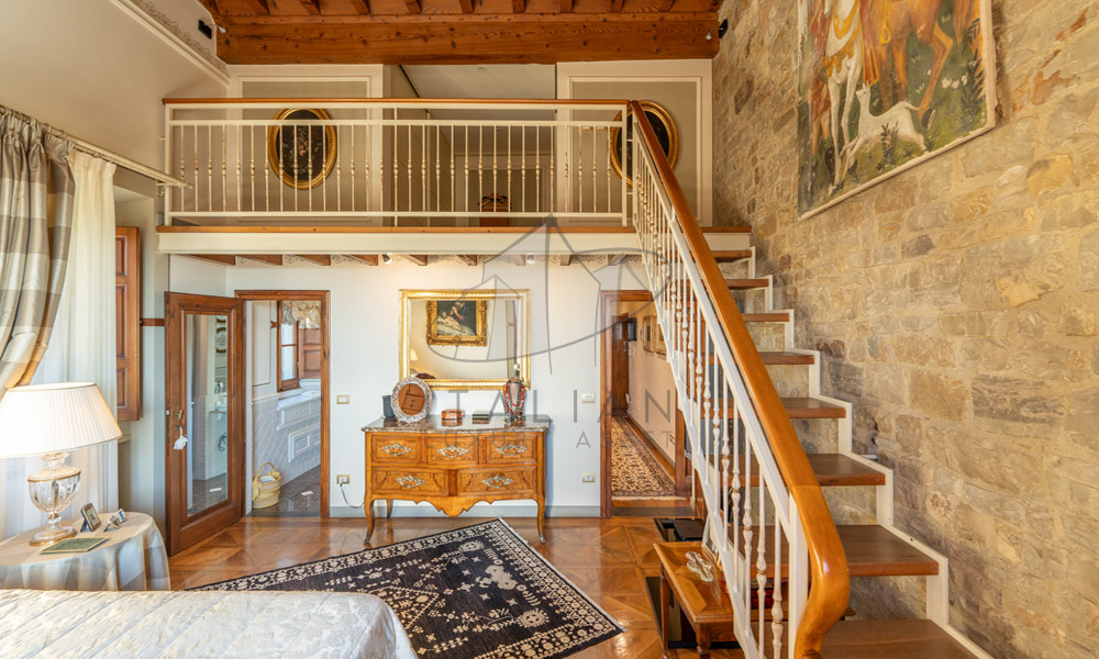 Historic Villa Chianti Vineyard Florence Tuscany Italy