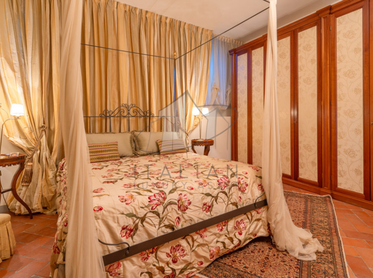 Historic Villa Chianti Vineyard Florence Tuscany Italy