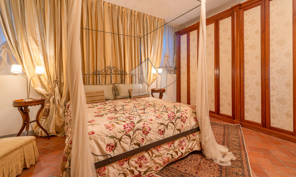 Historic Villa Chianti Vineyard Florence Tuscany Italy