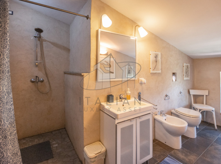 Agriturismo Sarnano Macerata Marche Italy SPA Pool