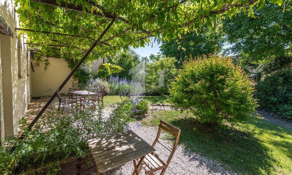 Agriturismo Sarnano Macerata Marche Italy SPA Pool