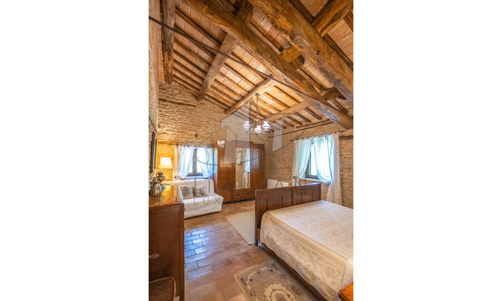 Agriturismo Sarnano Macerata Marche Italy SPA Pool