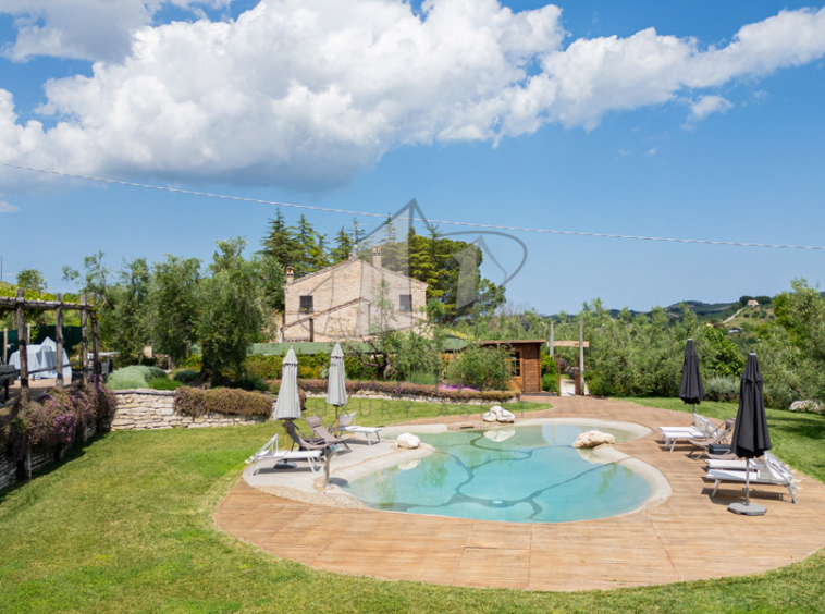 Farmhouse Fermo Marche Italy Panorama