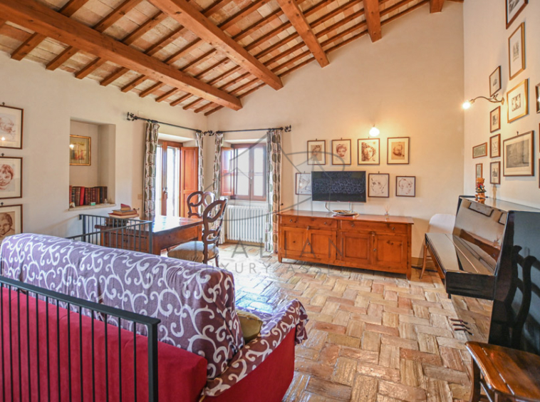 Farmhouse Fermo Marche Italy Panorama