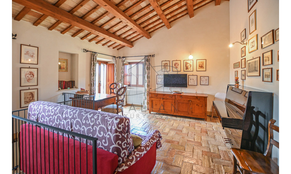 Farmhouse Fermo Marche Italy Panorama
