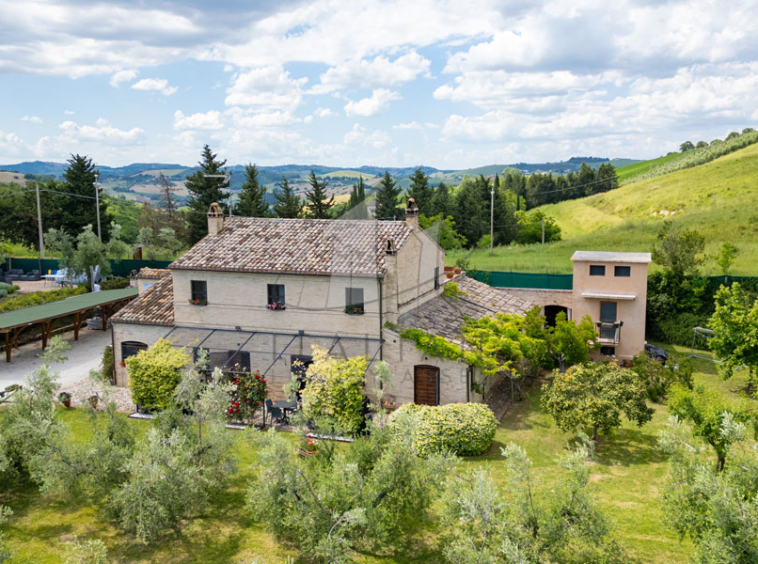 Farmhouse Fermo Marche Italy Panorama