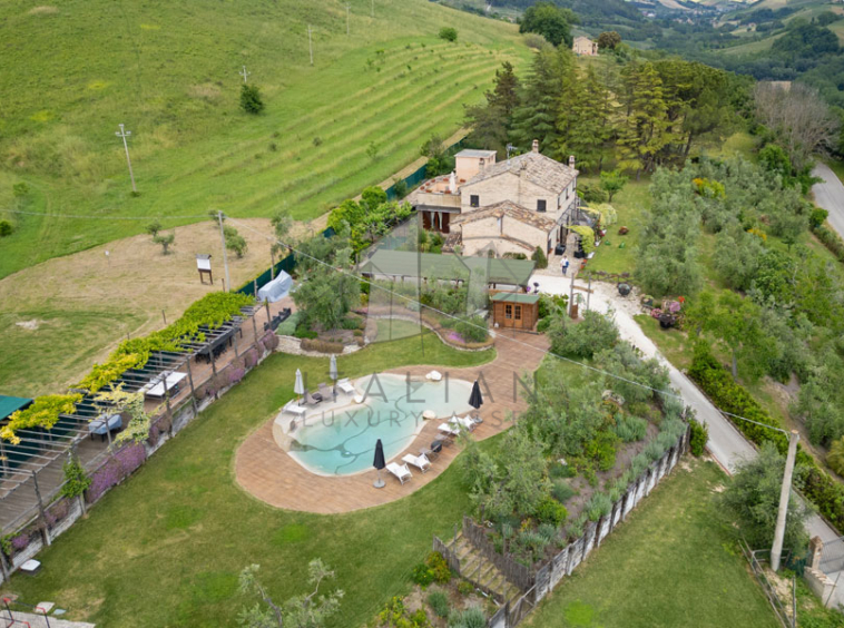Farmhouse Fermo Marche Italy Panorama