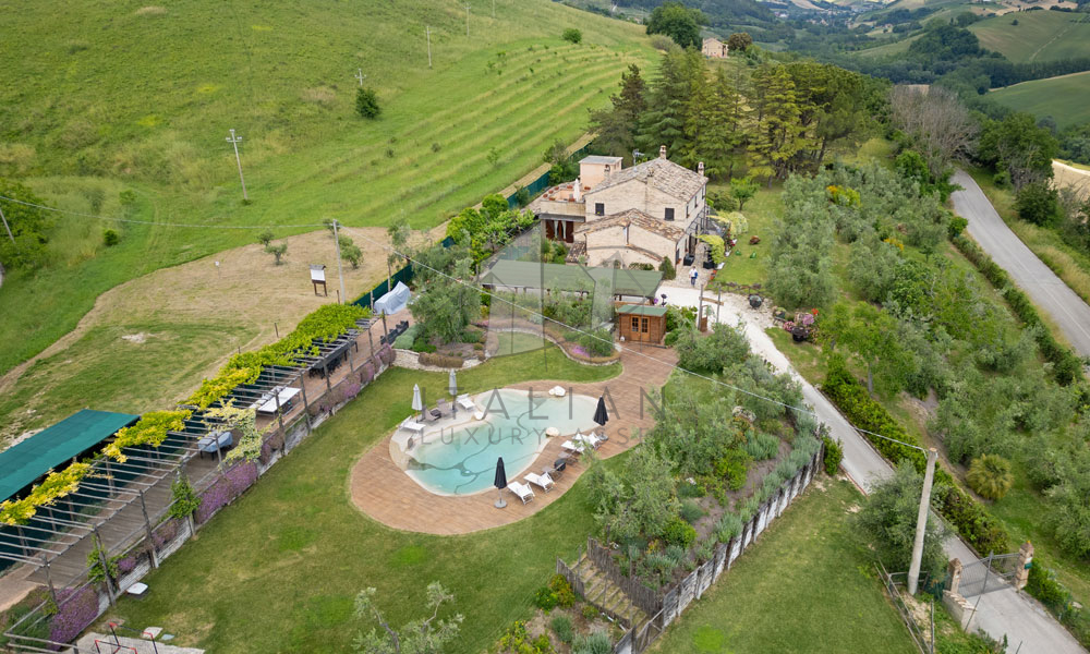 Farmhouse Fermo Marche Italy Panorama