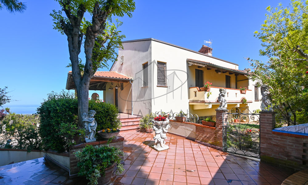 Villa Potenza Picena Marche Seaview Pool