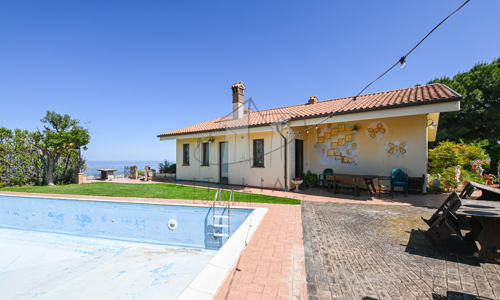 Villa Potenza Picena Marche Seaview Pool