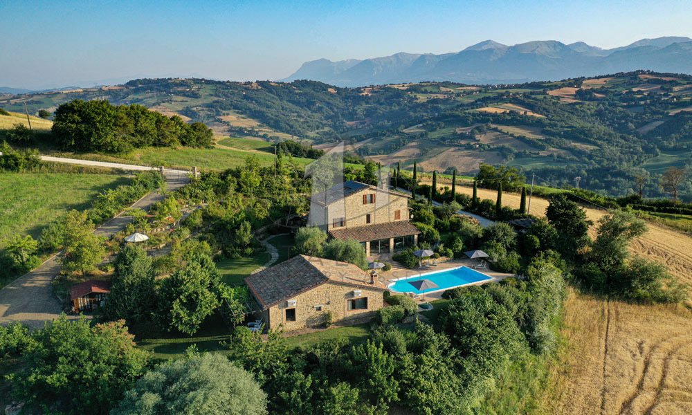Farmhouse Sant Angelo In Pontano Marche Italy Pool