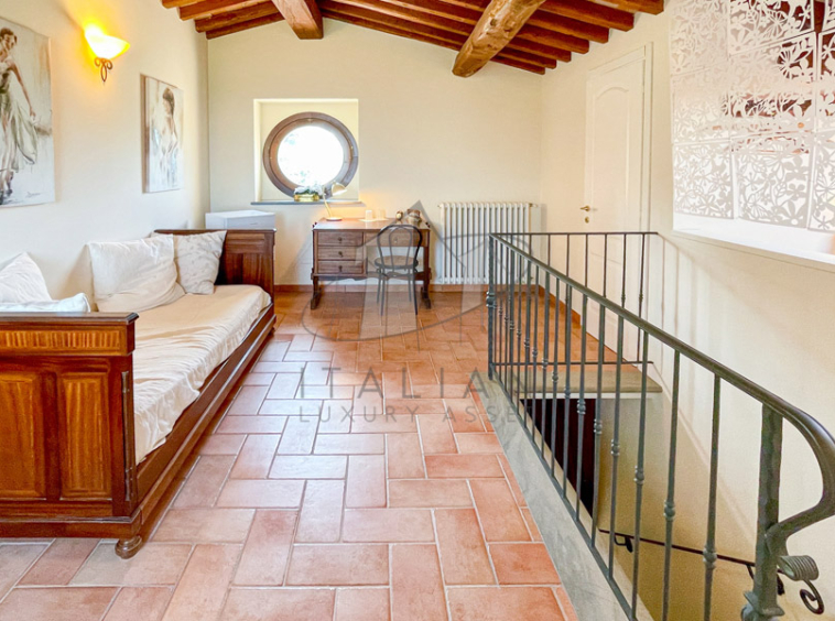 Farmhouse Sant Angelo In Pontano Marche Italy Pool